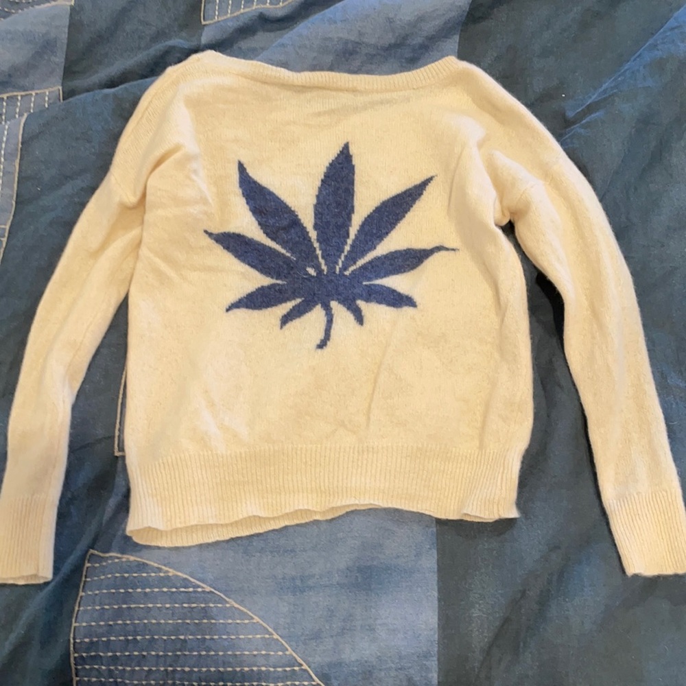 Skull Cashmere 420 weed sweater